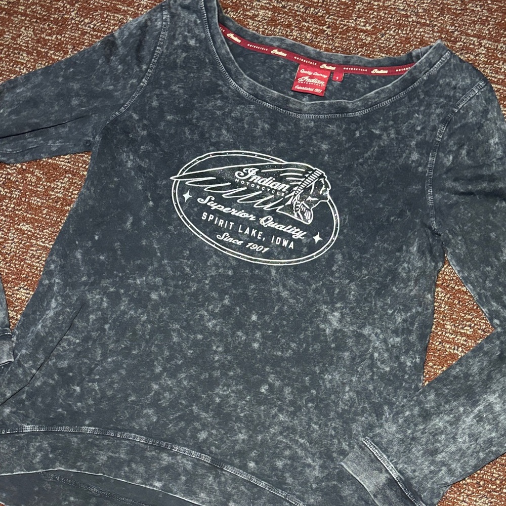 Indian‎ Motorcycle women’s long sleeve tee Acid wash biker girl shirt small